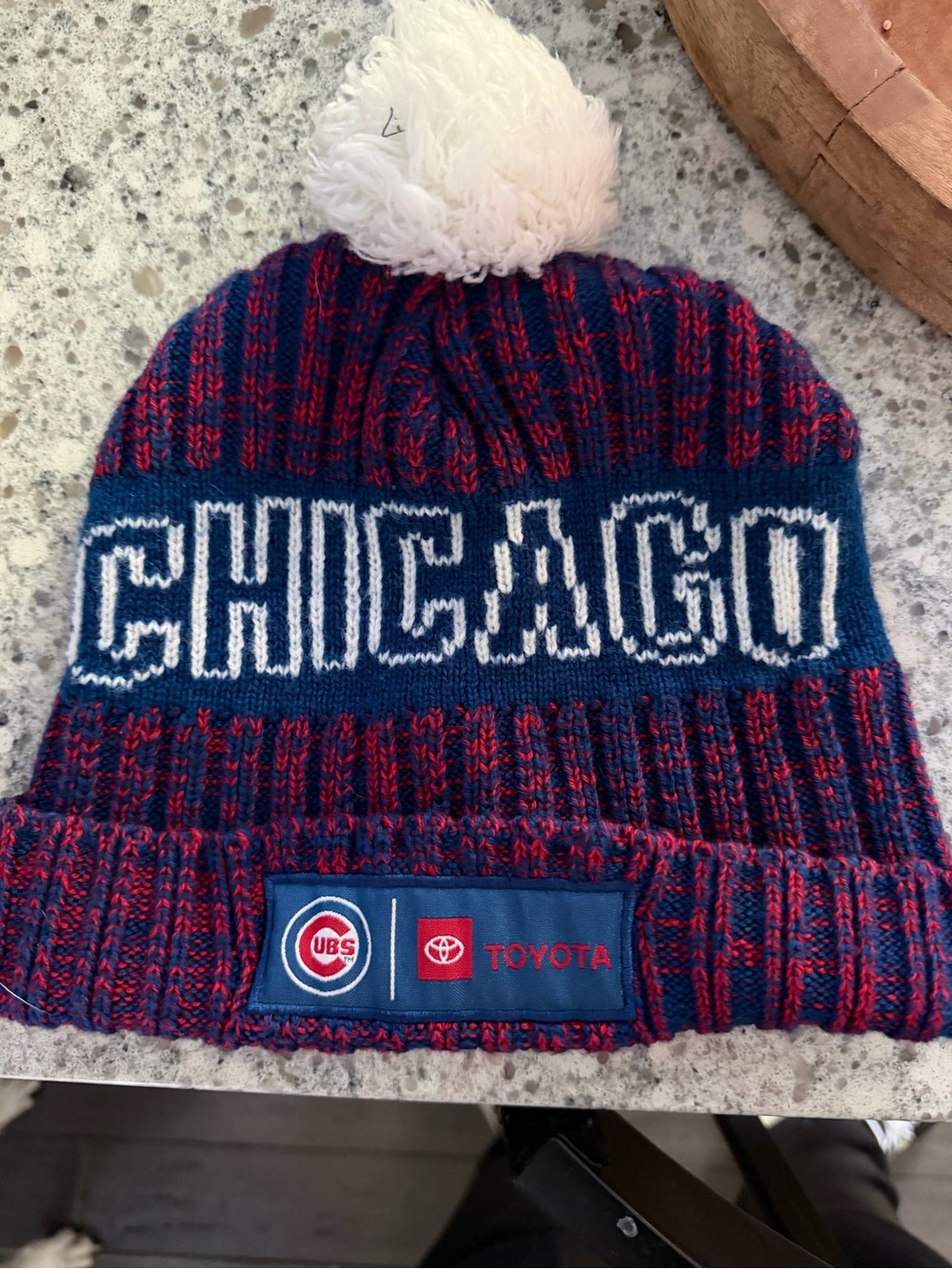 Official Chicago Cubs convention knit winter hat Toyota sponsor patch, Cubs logo